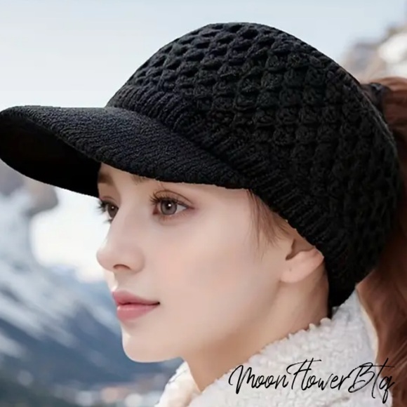 MoonFlowerBtq Accessories - Black Stretchy Knit Ponytail Hat